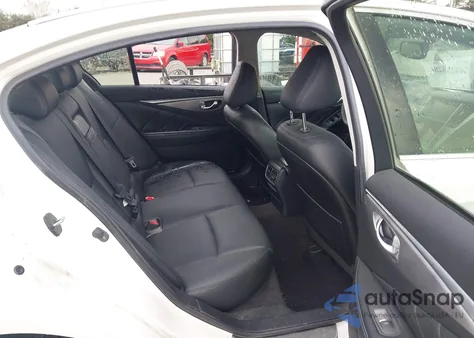 2016 Infiniti Q50 3.0T Premium z USA, uszkodzony, nr VIN JN1EV7AR9GM343988